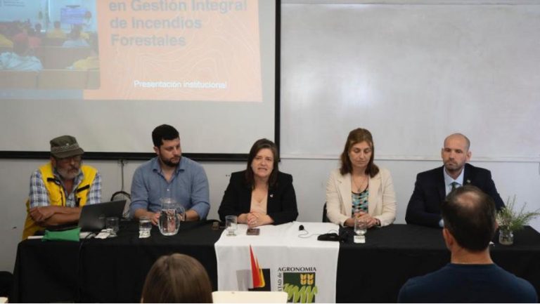 Lanzan una tecnicatura universitaria para la gestión de incendios forestales en La Pampa