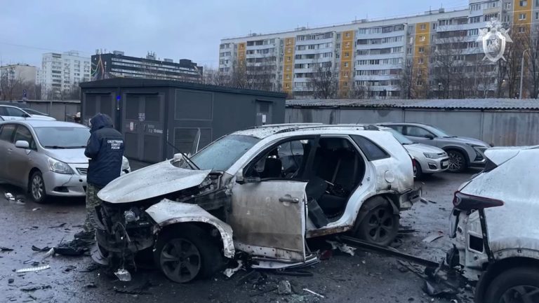 Explotó un coche bomba en Moscú y mató a un general ruso