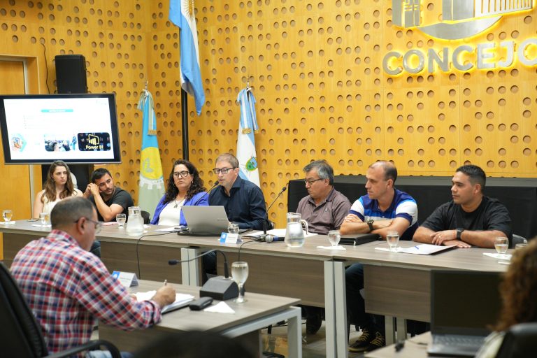 Ambiente y Servicios Públicos presentó su presupuesto 2026: proyecta un aumento del 21% y la creación de una nueva dirección