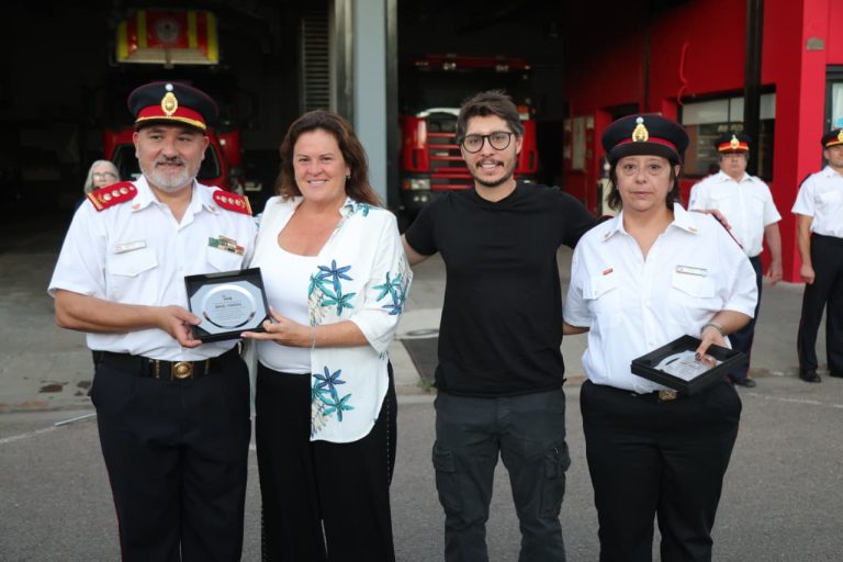 Fernanda Alonso en el 64° aniversario de Bomberos: “Cada inversión significa la posibilidad de salvar una vida”