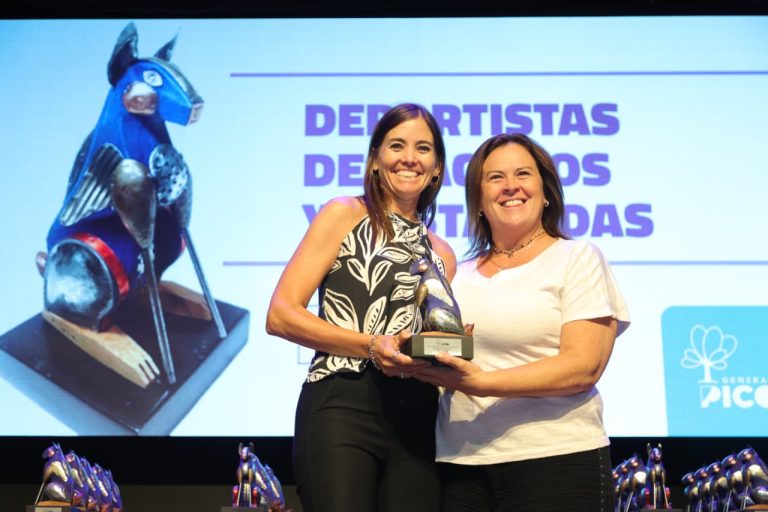 General Pico homenajeó a sus deportistas más destacados del 2025 en una emotiva ceremonia
