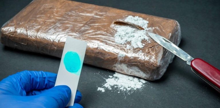 Salud emitió una alerta preventiva por posible circulación de cocaína adulterada en la región