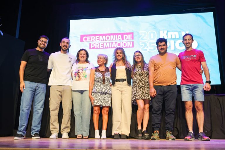 General Pico reconoció a los ganadores del campeonato de running Kilómetro y Pico 2025