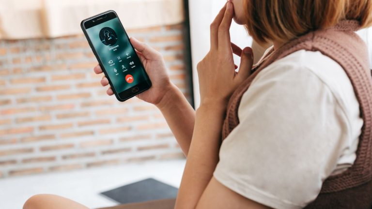 Ola de estafas telefónicas y virtuales en el oeste pampeano: más de 6 millones de pesos robados en siete casos durante diciembre