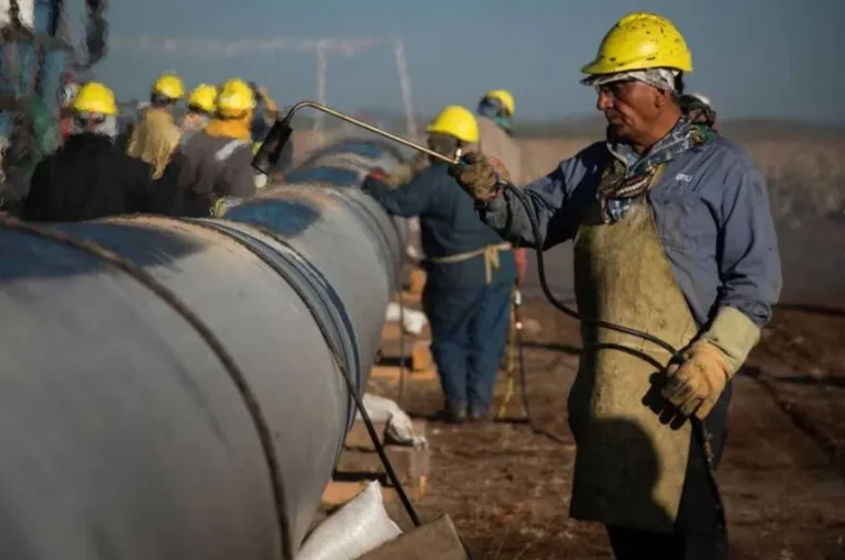 Adiós al ‘compre nacional’: La decisión del Ejecutivo que sacude a la industria pero promete inversiones récord