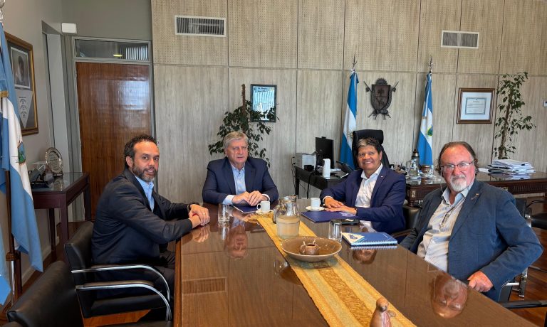 Reforma Laboral: empresarios y sindicalistas pidieron a Ziliotto garantizar el consenso en el debate nacional