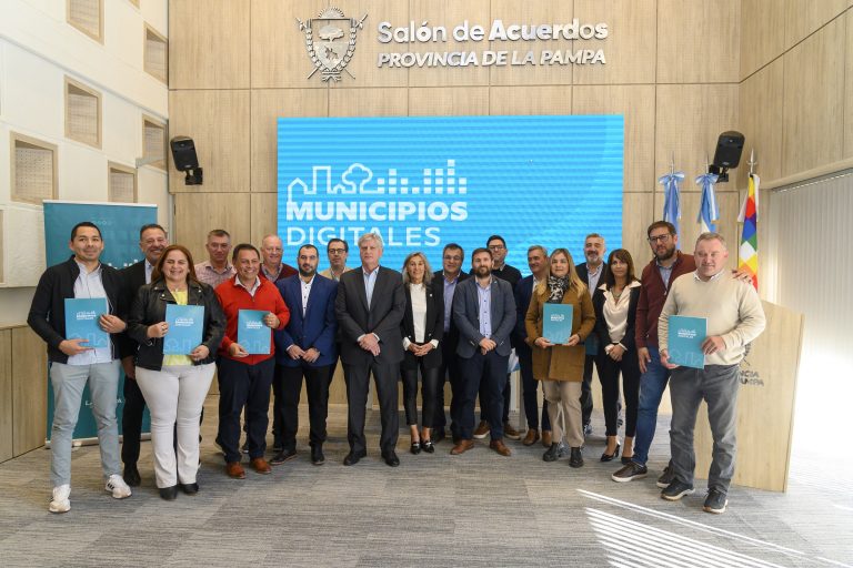 Balance de gestión: La Pampa consolida su transformación digital con foco en la conectividad y la modernización del Estado