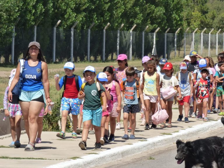 Destacan la alta participación en las colonias de vacaciones de Catriló y Lonquimay