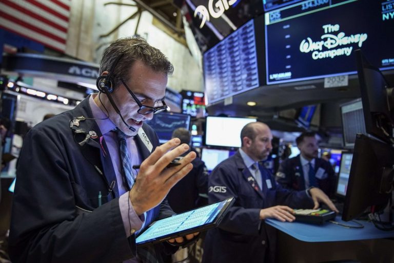 Suba de bonos y riesgo país rumbo a los 500 puntos en un mercado optimista con la Argentina
