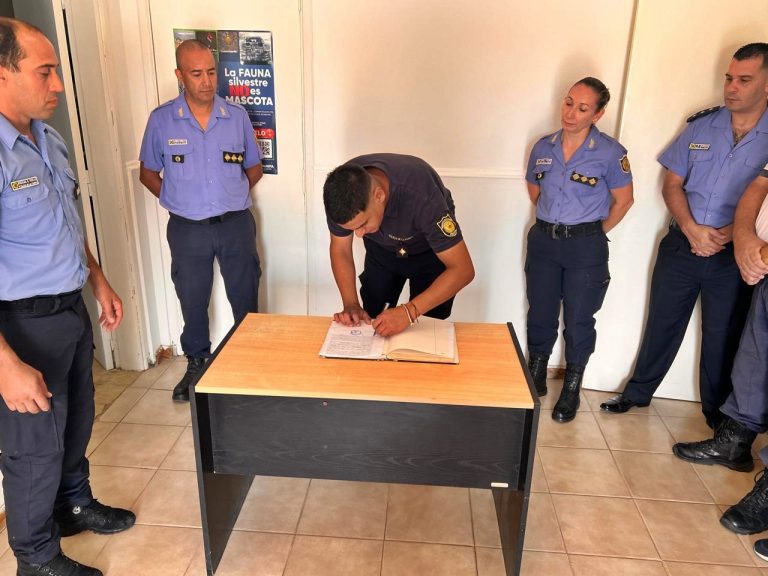 El Subcomisario Brian Herrera asumió como nuevo jefe de la dependencia policial de Caleufú