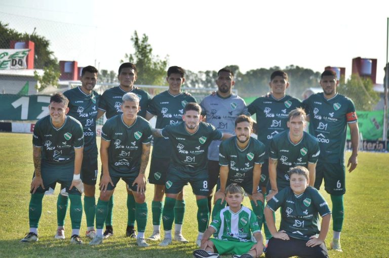 Regional Amateur: Ferro liquidó la serie con una ráfaga de goles en Alpachiri y ya piensa en las semifinales