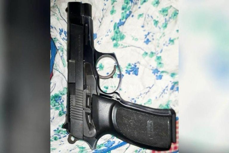 Amenazaron a otros jóvenes con un arma de fuego: dos menores fueron imputados tras allanamientos en General Pico
