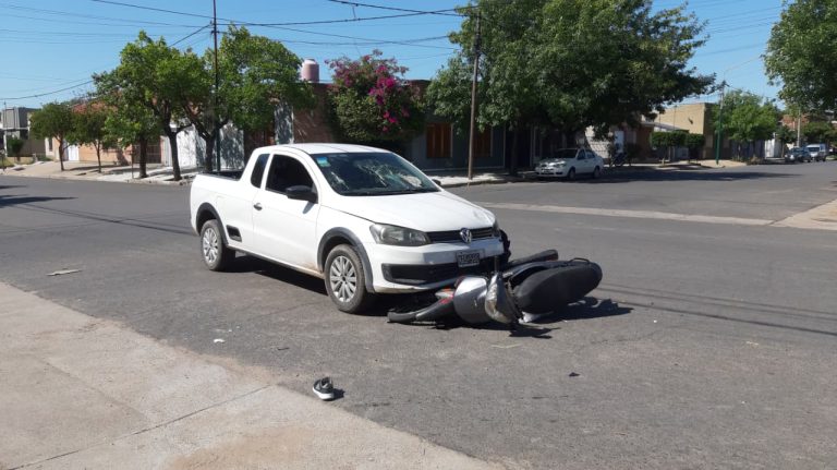 Violento choque en calles 23 y 26: dos mujeres hospitalizadas, una de ellas inconsciente