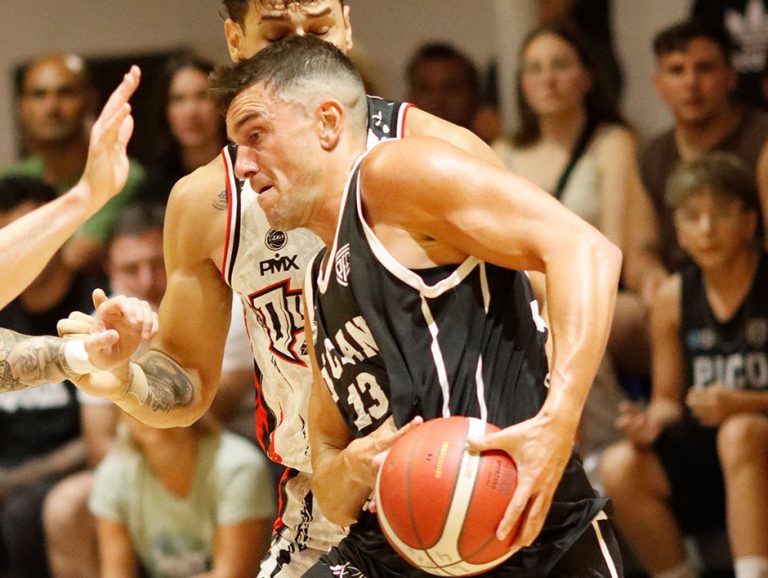 Pico FBC se hizo fuerte en casa: remontó un partido difícil y superó a Pergamino Básquet por 77 a 66
