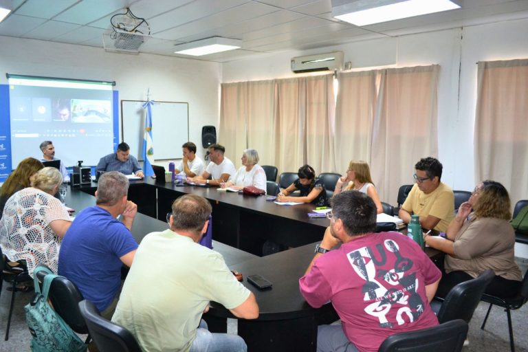 Educación y gremios docentes concretaron la primera reunión de la COMISSET del año