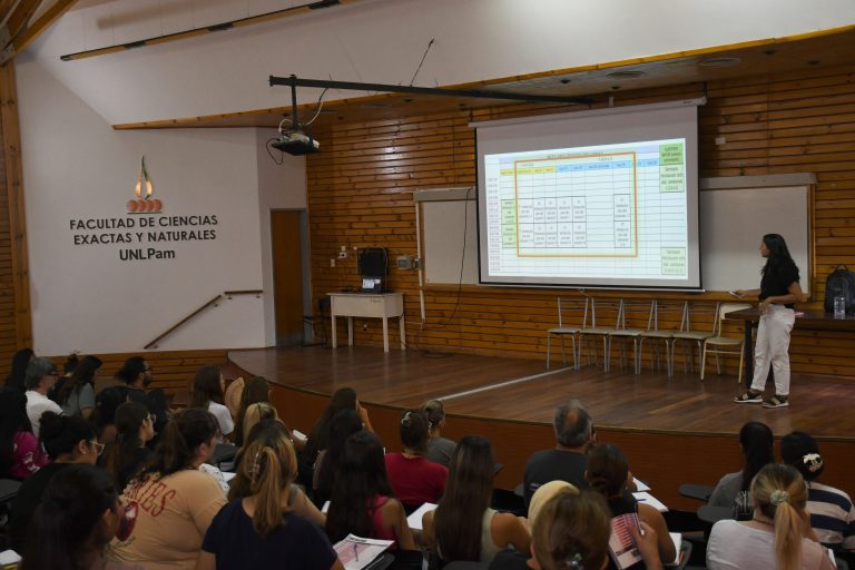 Kohan calificó como un “capítulo histórico” el inicio de la carrera de Medicina en La Pampa