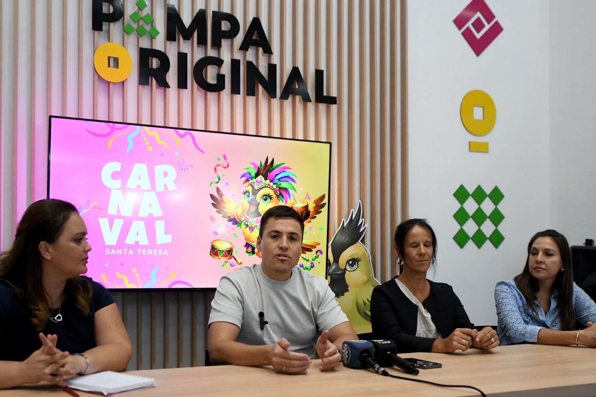 Santa Teresa y Alpachiri se suman a los festejos de Carnaval en La Pampa