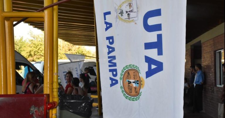 La UTA confirmó su adhesión al paro general en rechazo a la reforma laboral y el ajuste económico