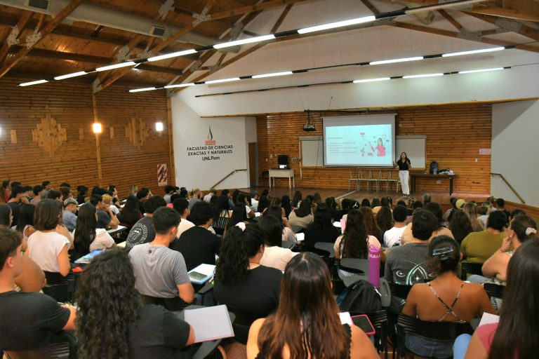 Medicina de la UNLPam: más del 90% del alumnado es de la provincia