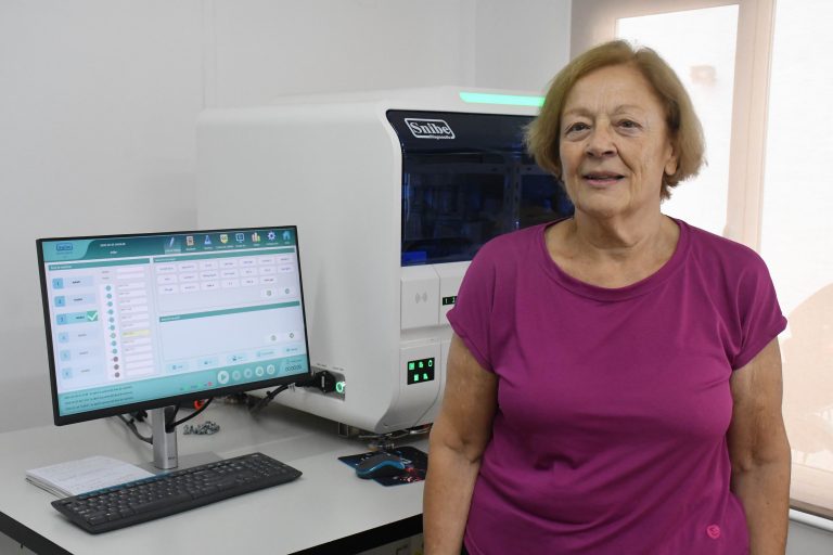 A los 76 años, una bioquímica cumple el sueño de estudiar Medicina en la UNLPam