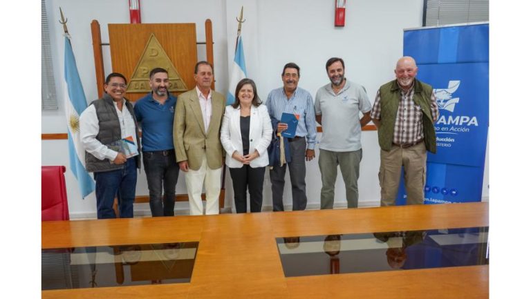 Presentaron el Manual de quemas prescriptas, una herramienta clave para el manejo del fuego en el caldenal