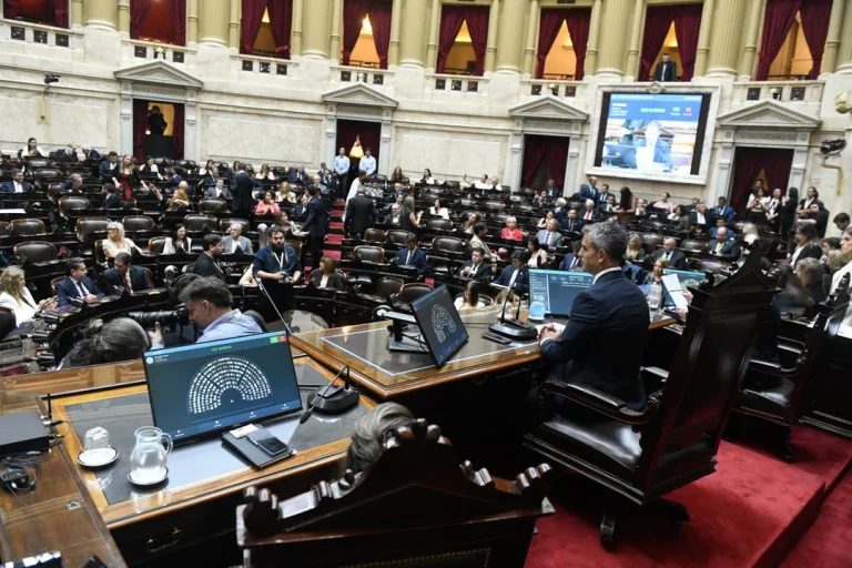 Diputados aprobó bajar la imputabilidad de 16 a 14 años: proyecto obtuvo 149 votos a favor