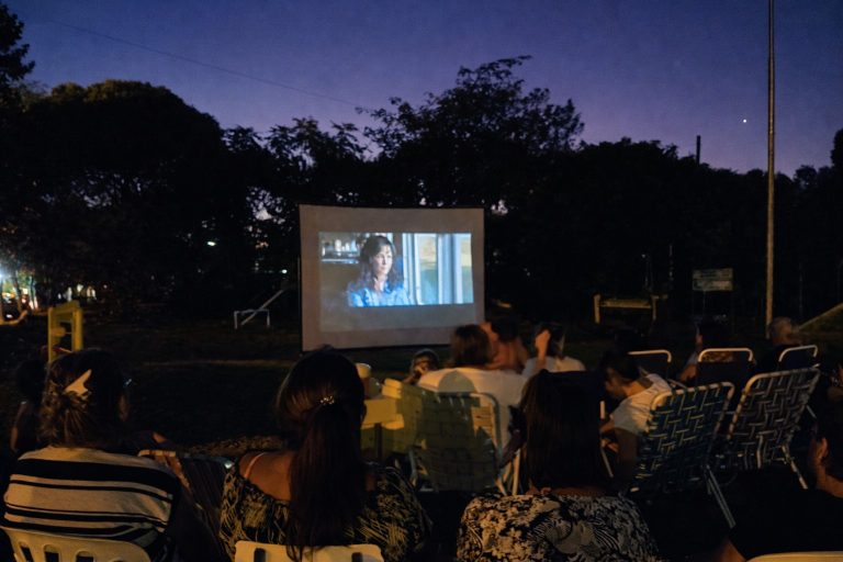 General Pico: invitan a una nueva edición de “Cine bajo las Estrellas en el Barrio”