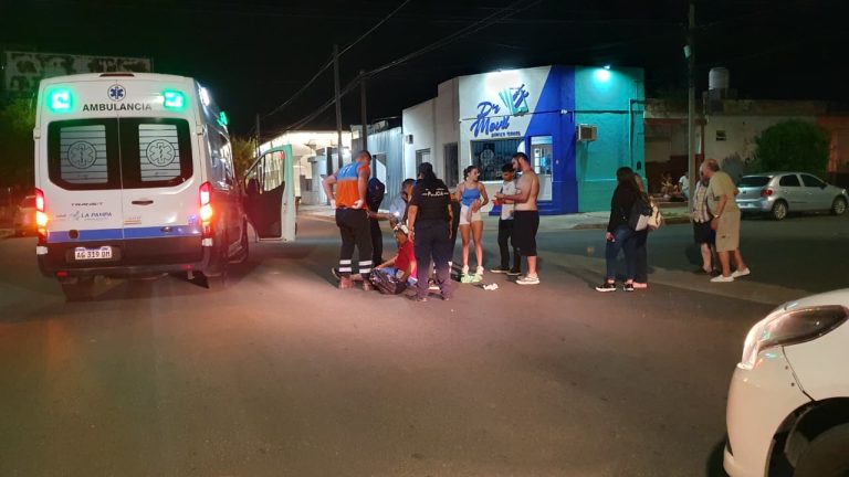 Colisión y fuga en calle 9 y 4: una moto atropelló a un ciclista y escapó del lugar