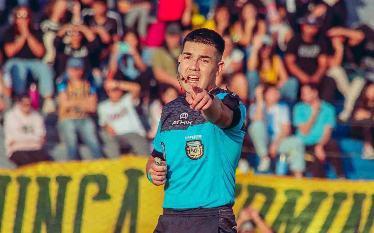 Dolor en el fútbol argentino: minuto de silencio y conmoción por la muerte del árbitro Emanuel Leguizamón
