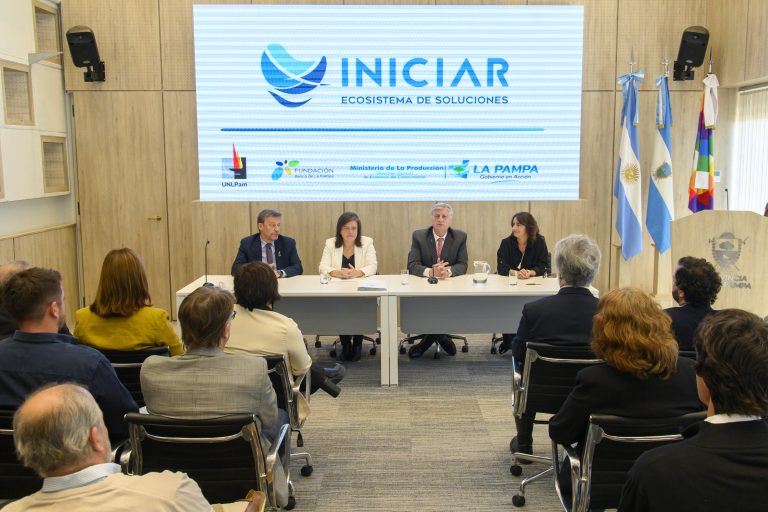 La Pampa: lanzan las “Becas Iniciar” para vincular a estudiantes de la UNLPam con el sector productivo