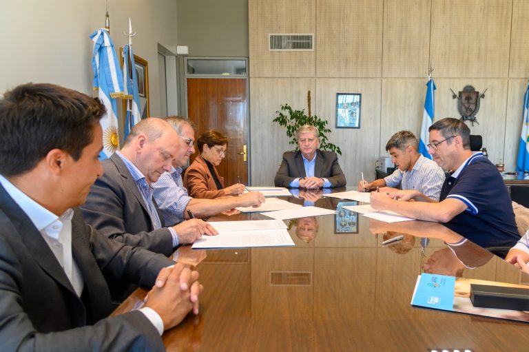 La Provincia invertirá más de $121 millones en obras para prevenir inundaciones en cinco localidades