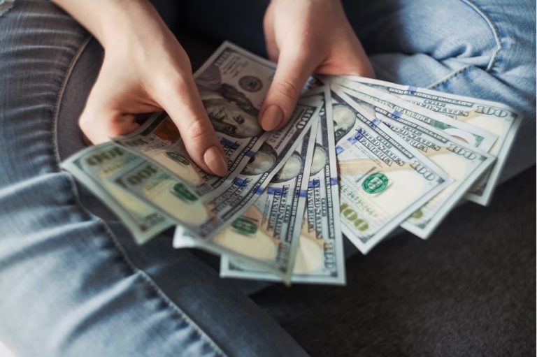 Qué puede pasar con el dólar en 2026 y por qué importa a los inversores latinoamericanos