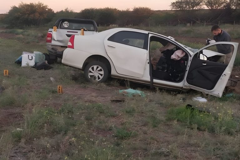 La Justicia investiga si un vehículo detenido en la calzada desencadenó el choque fatal cerca de Chacharramendi