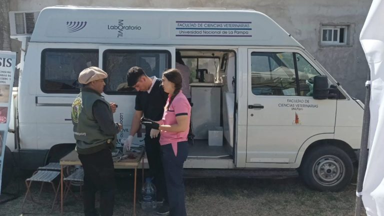 La Mesa de Zoonosis pampeana y el SENASA coordinan acciones preventivas para el 2026