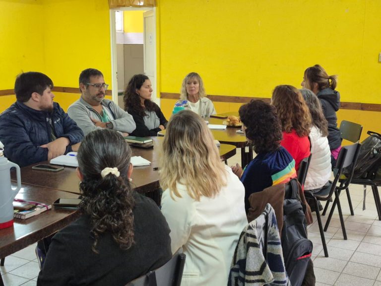 Arata: articulan acciones entre instituciones locales y el Gobierno para abordar problemáticas de seguridad