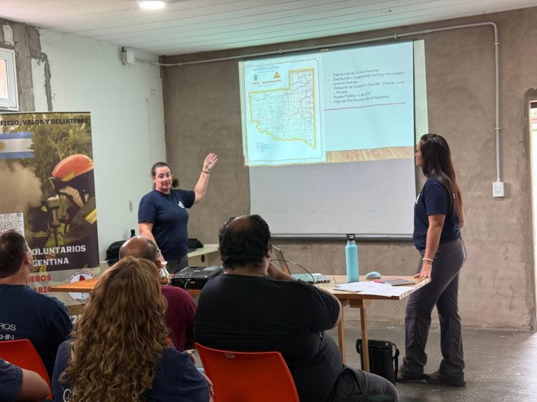Defensa Civil y Bomberos Voluntarios capacitan a más de 30 cuarteles para optimizar la respuesta ante emergencias en La Pampa