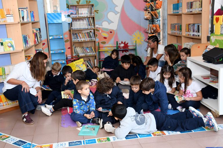 Impulsan un plan para que cada estudiante pampeano lea 150 libros durante su escolaridad