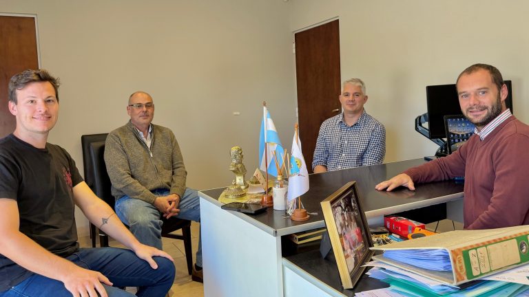 Conectividad: Empatel refuerza el trabajo conjunto con localidades del departamento Hucal