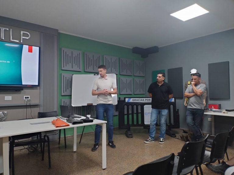 La Pampa: Realizaron una jornada para fortalecer la prevención de riesgos laborales