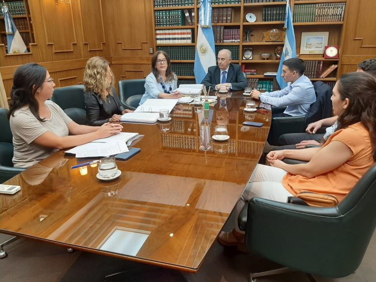 El Jurado de Enjuiciamiento clausuró el proceso contra el exfiscal Mendiara tras la aceptación de su renuncia