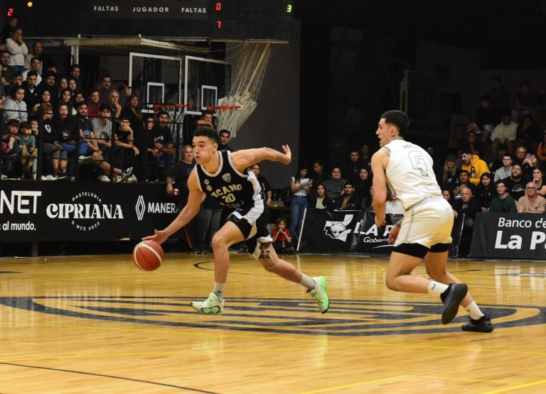 Pico FBC fue una aplanadora en el Parque y puso la serie 2-0 frente a El Talar