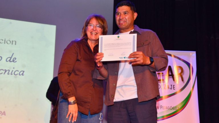 La Pampa celebró la primera colación de docentes técnicos y ratificó su compromiso ante el desfinanciamiento nacional