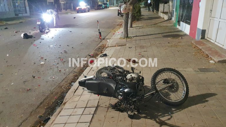 Grave choque de motos en General Pico: emitieron un nuevo parte médico sobre la salud de los tres jóvenes
