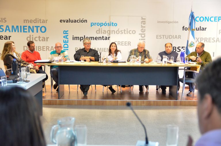 Avanza en la Legislatura el debate para modificar la ley de fraccionamiento de predios rurales en La Pampa