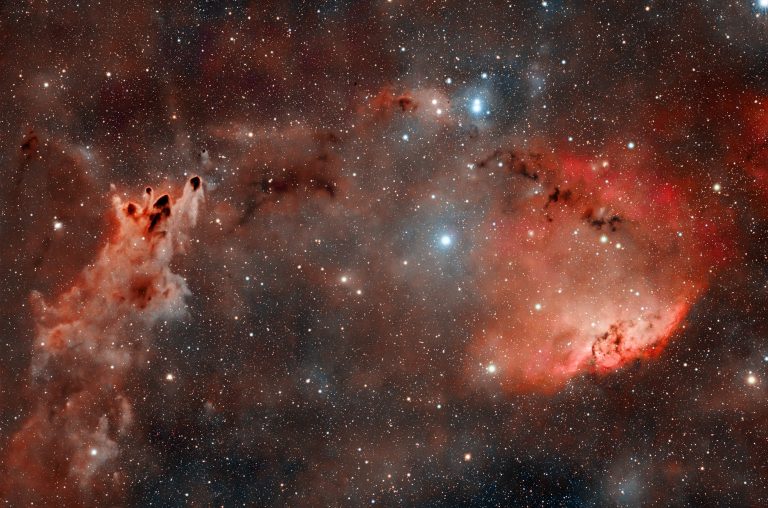 Captan impresionantes imágenes de nubes interestelares y nebulosas desde los cielos de La Pampa