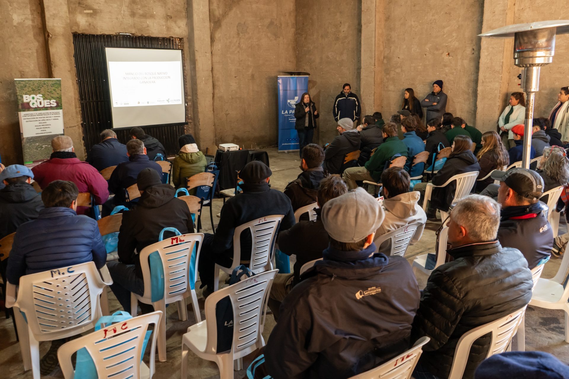 Impulsan el manejo del bosque nativo para potenciar la producción ganadera en Caleufú