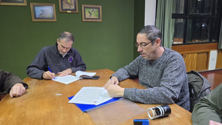 La Facultad de Veterinarias de la UNLPam y Speluzzi firmaron un convenio para la atención de animales de compañía