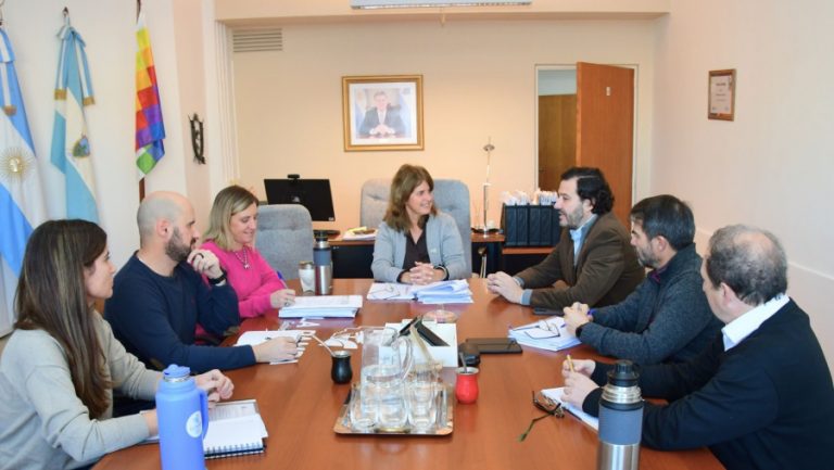 Educación y la UNLPam definen una agenda de trabajo conjunto para fortalecer la articulación educativa en La Pampa