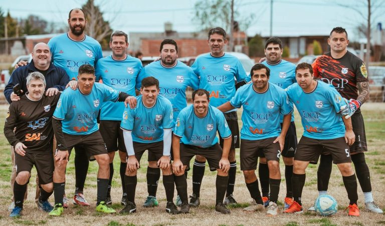 Goles, pasión y posiciones: El resumen completo de una nueva jornada del “Torneo Entre Amigos”