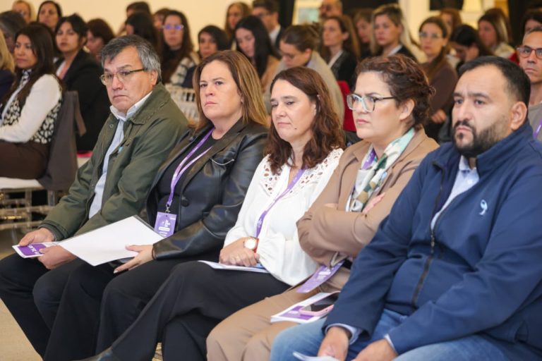 Violencia de género: Alonso encabezó una masiva capacitación y afirmó que el municipio “nunca dejará de asumir su rol”